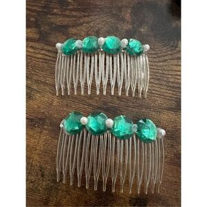 Vintage 1980s Rhinestone and Faux Pearl Clear and Green Side Hair Combs Retro